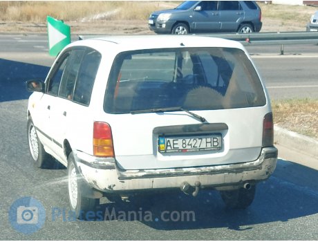 AE 8427 HB, Nissan Sunny