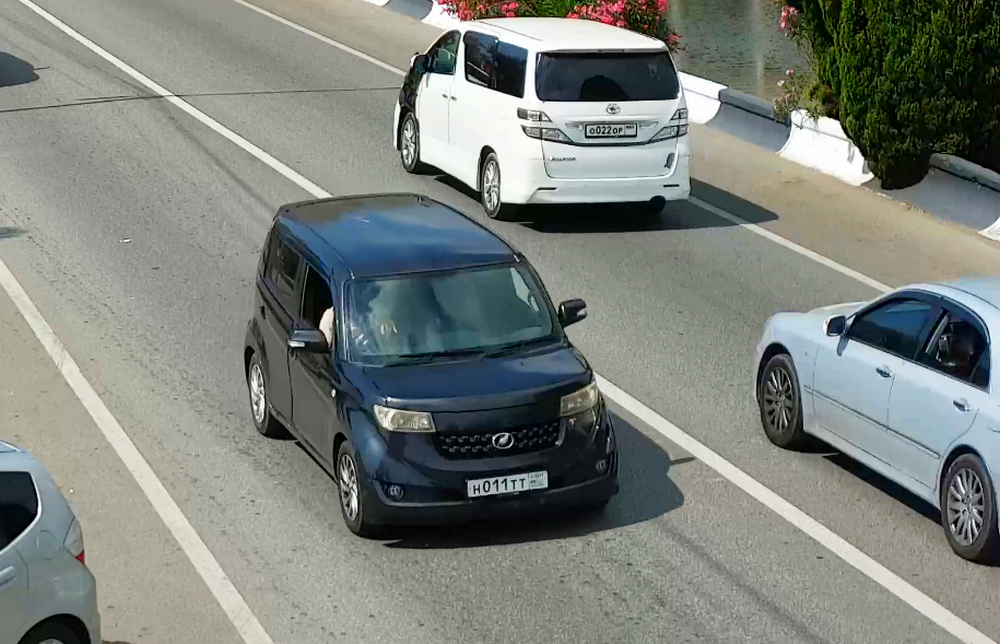 н 011 тт, Toyota bB 