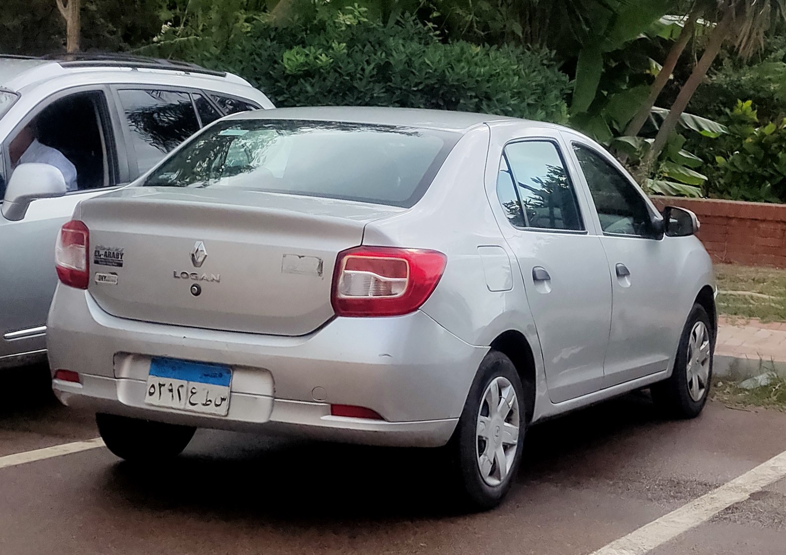 ٥٣٩٢ عطس, Renault Logan 