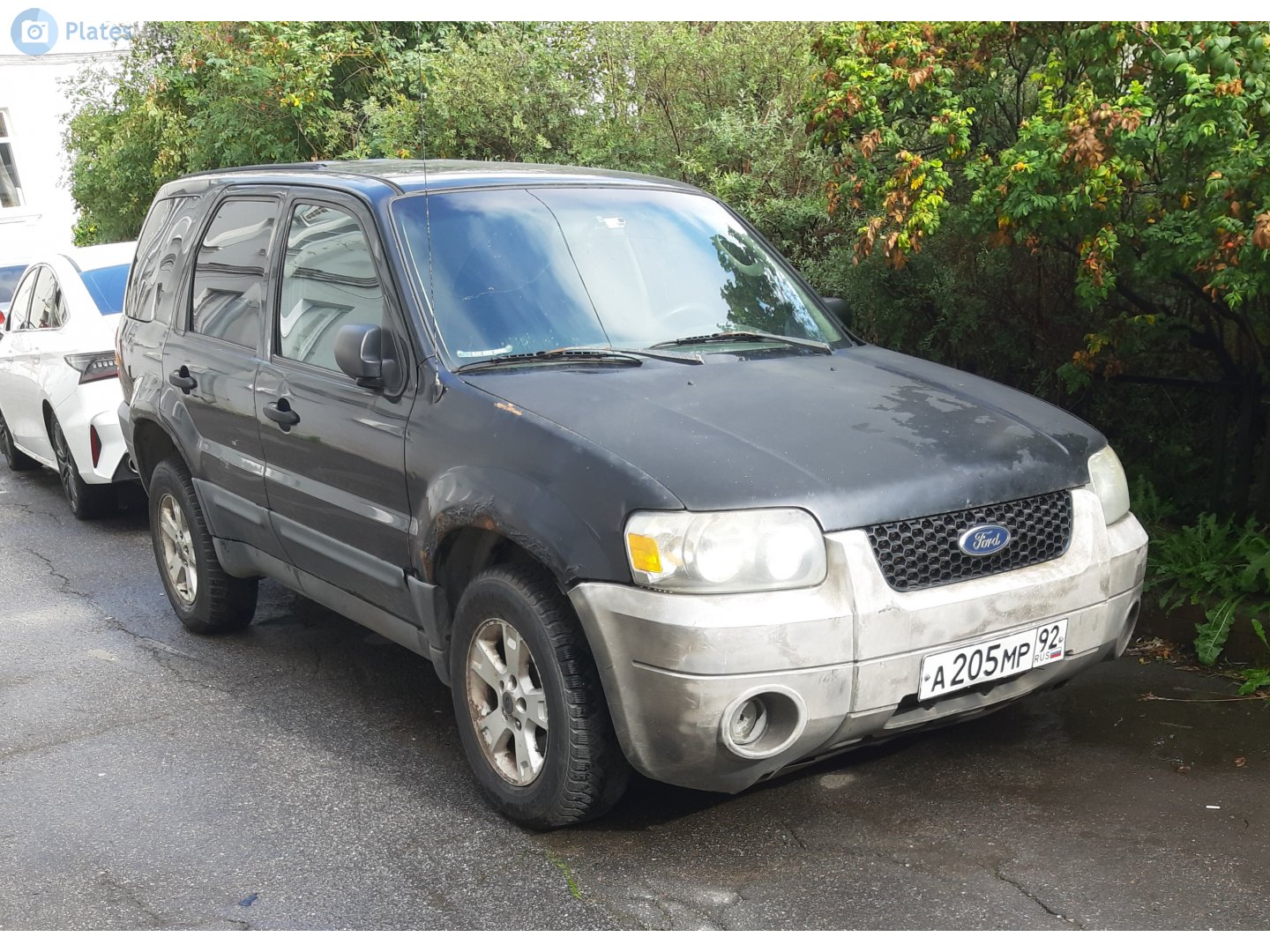 а 205 мр 92, Ford Escape 1st gen (U204/U293; BA/ZA/ZC), 2000–2008