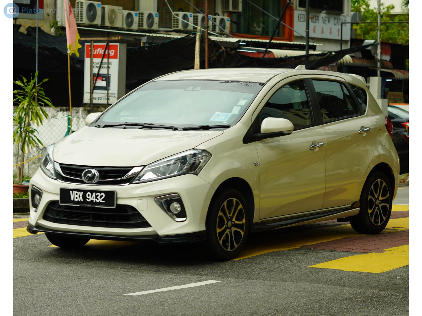 VBX 9432, Perodua Myvi 3rd gen (M800), 2017–2021