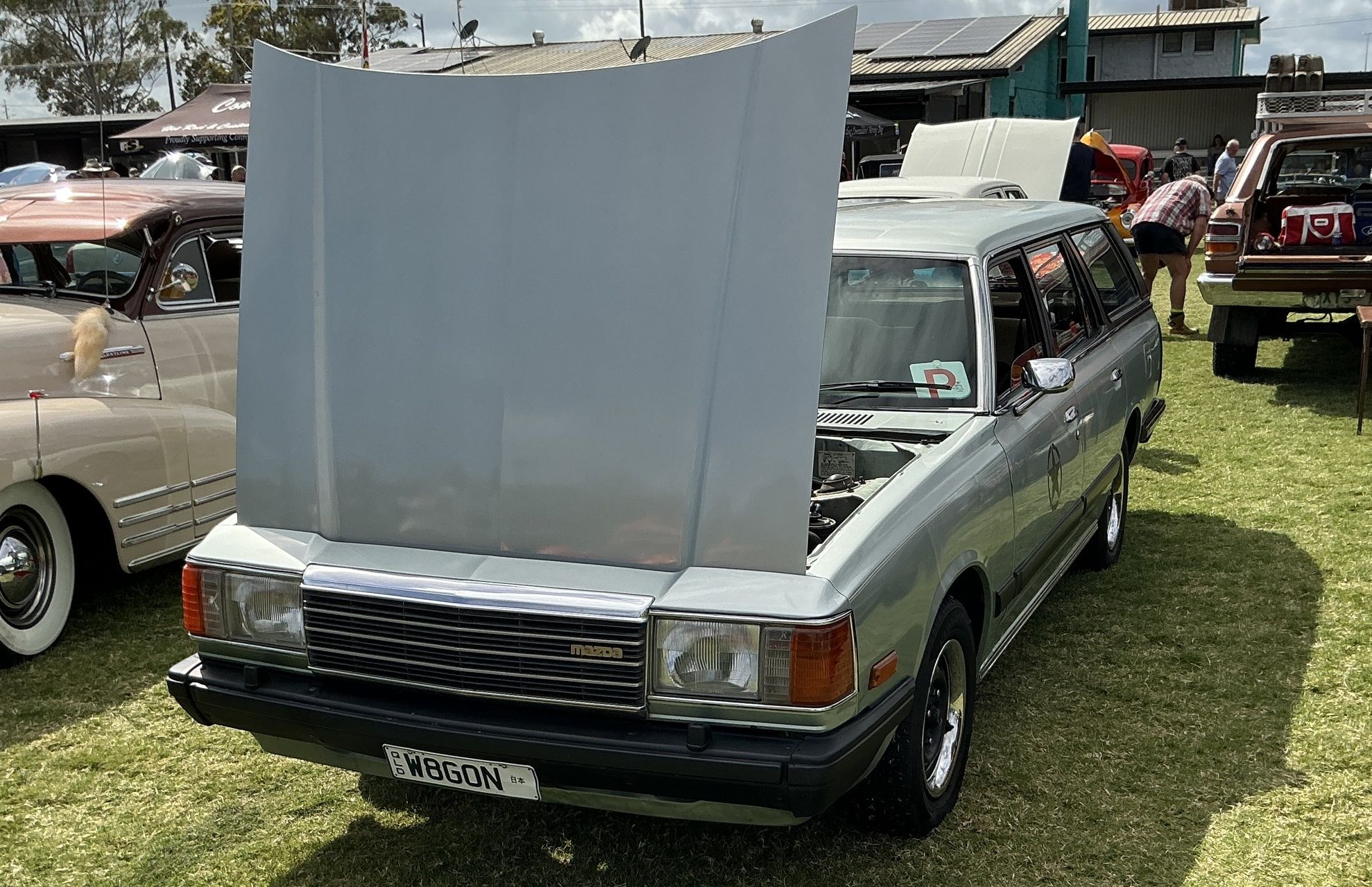 W8G0N, Mazda 929 2nd gen Wagon (LA4), facelift, 1980–1988