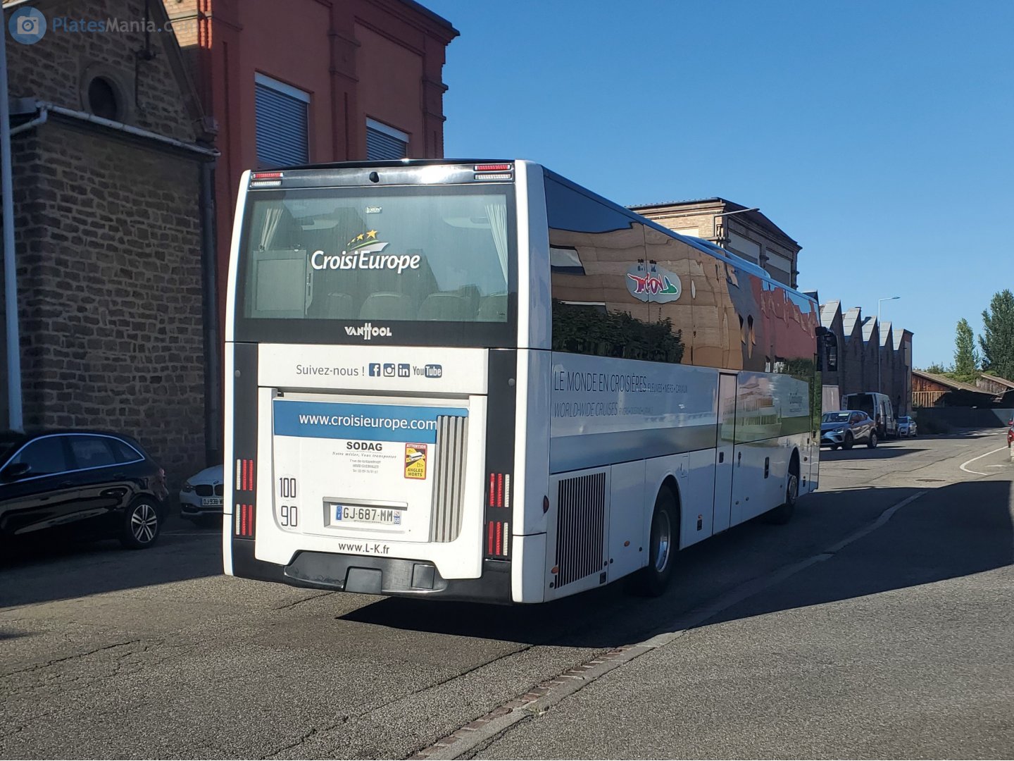 GJ-687-MM, Van Hool EX-Series 