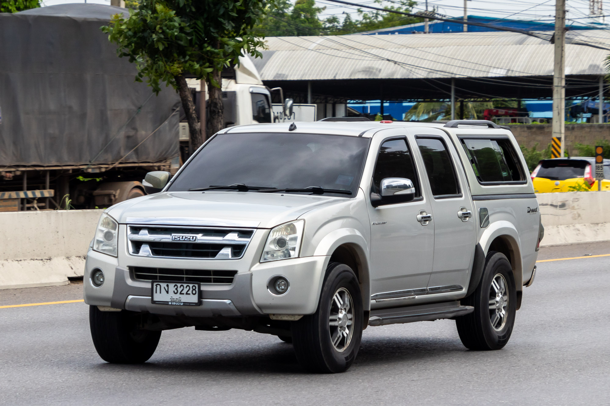 กง 3228, Isuzu D-Max 1st gen (RA/RC), 2002–2012