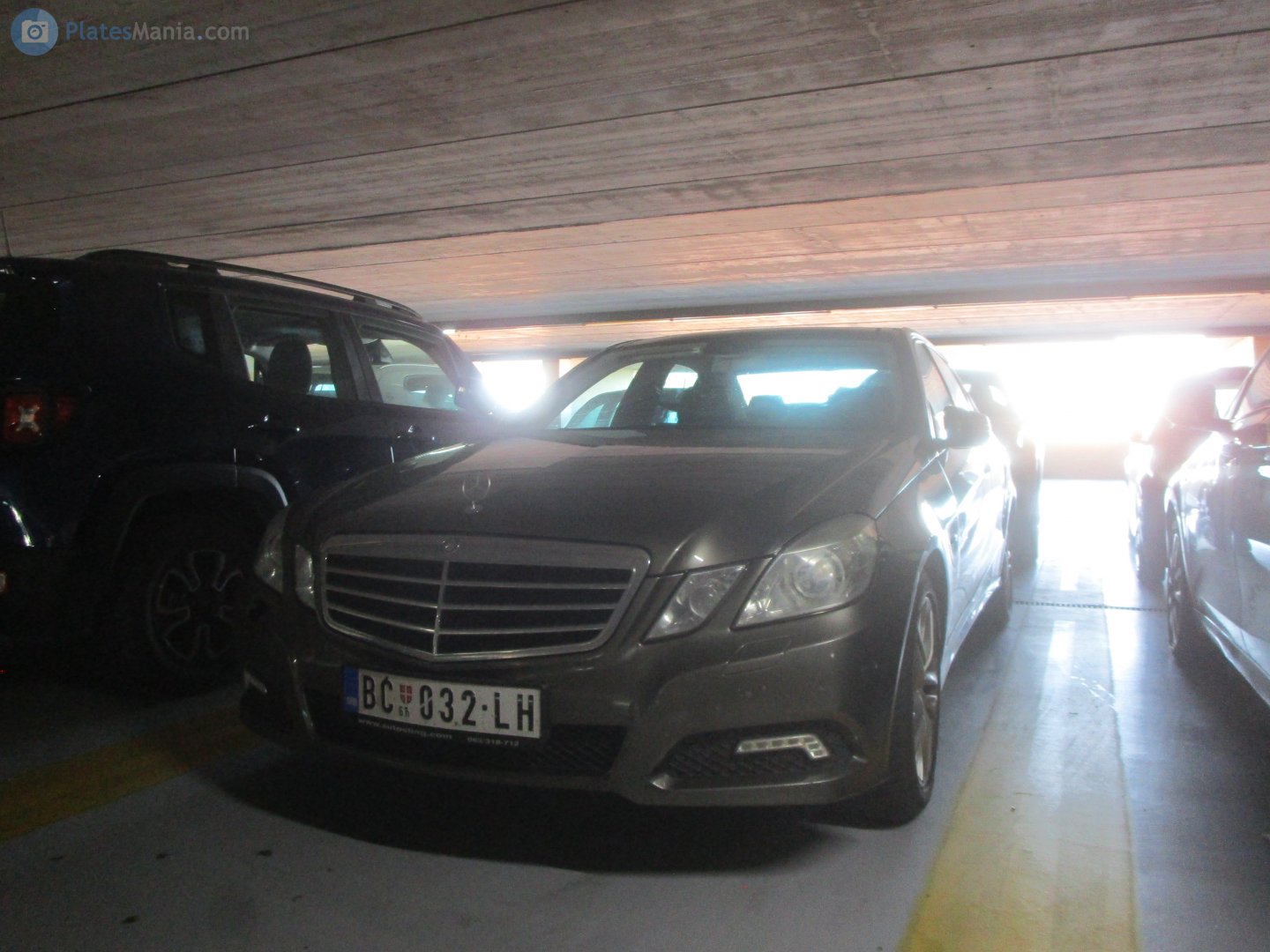 BĆ 032-LH, Mercedes-Benz E-Klasse 4th gen Sedan (W212), 2009­–2013