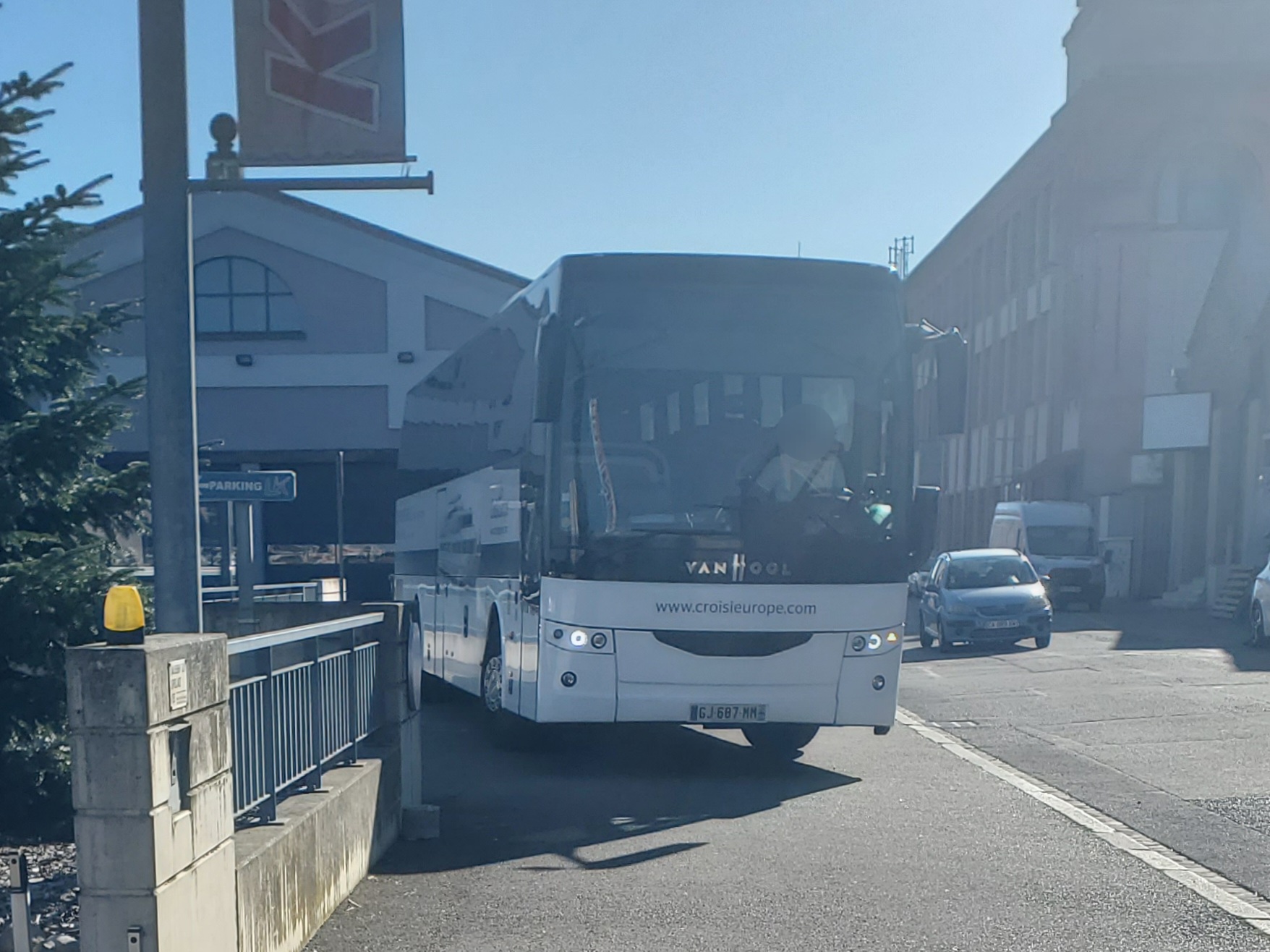 GJ-687-MM, Van Hool EX-Series 