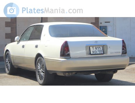 т811хо125, Toyota Crown Majesta