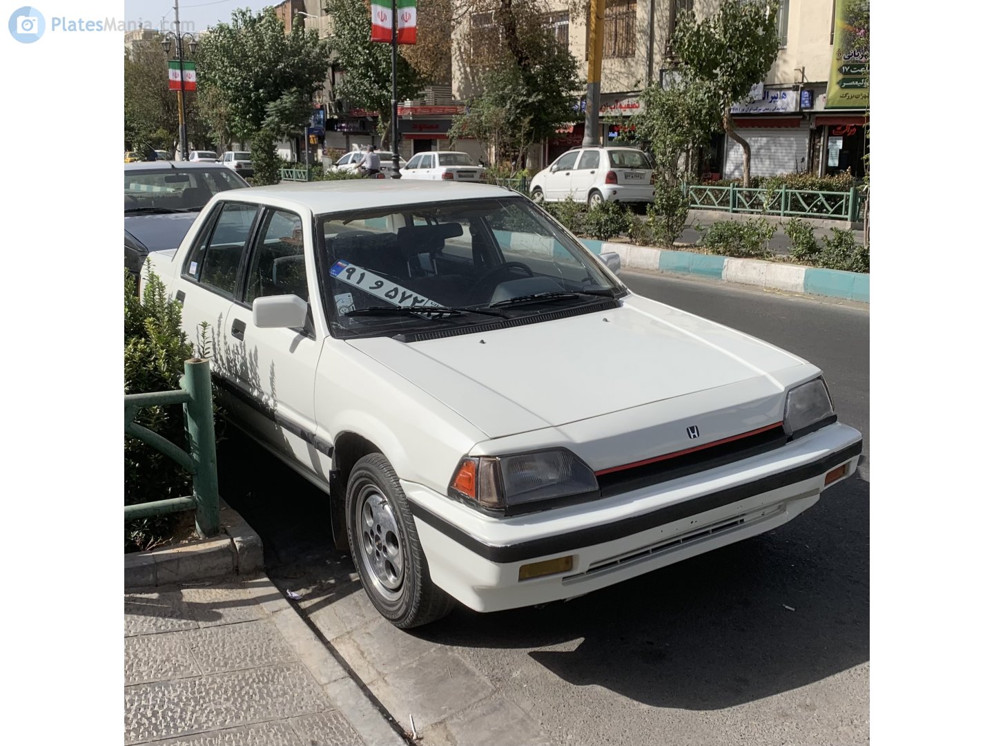 ۹۱و۵۷۲ ۸۸, Honda Civic 3rd gen Sedan (AJ/AK/AU), 1983–1987