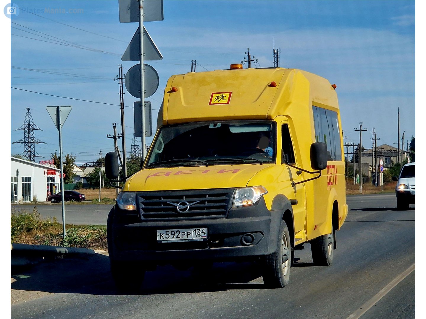 к 592 рр 134, UAZ 2360/2363/1288 Profi 128801 School Bus, 2018–