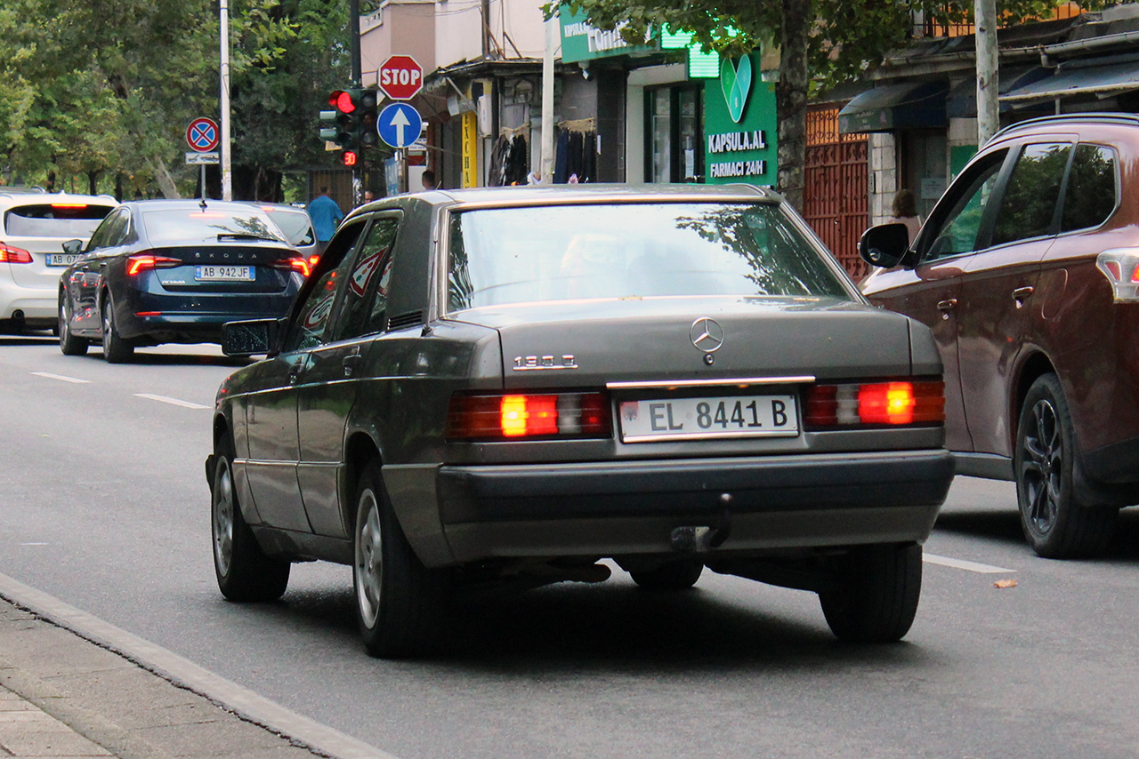 EL 8441 B, Mercedes-Benz C-Klasse 190 Sedan (W201), 1982–1993