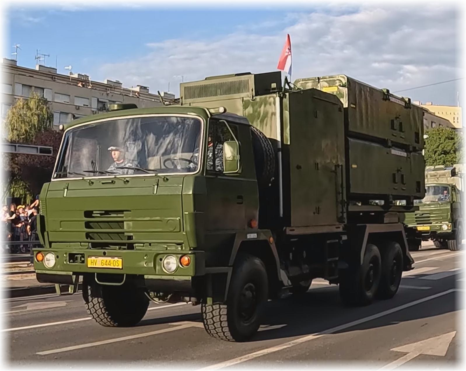 HV 644-OS, Tatra 815 