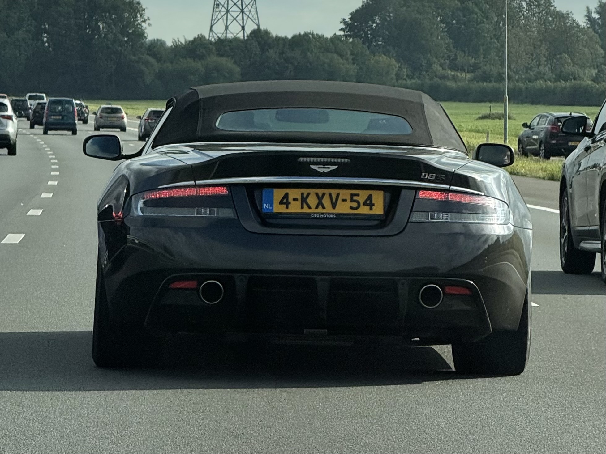 4-KXV-54, Aston Martin DBS 2nd gen Volante, 2009–2012