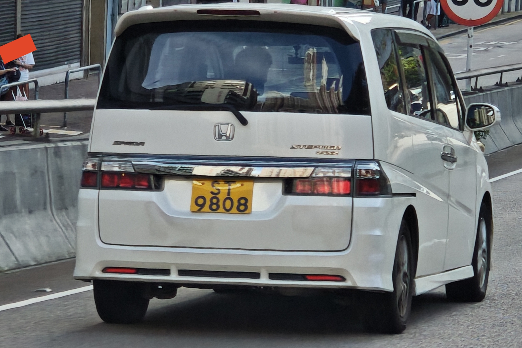 ST 9808, Honda Stepwgn 3rd gen Spada (RG1), 2007–2009