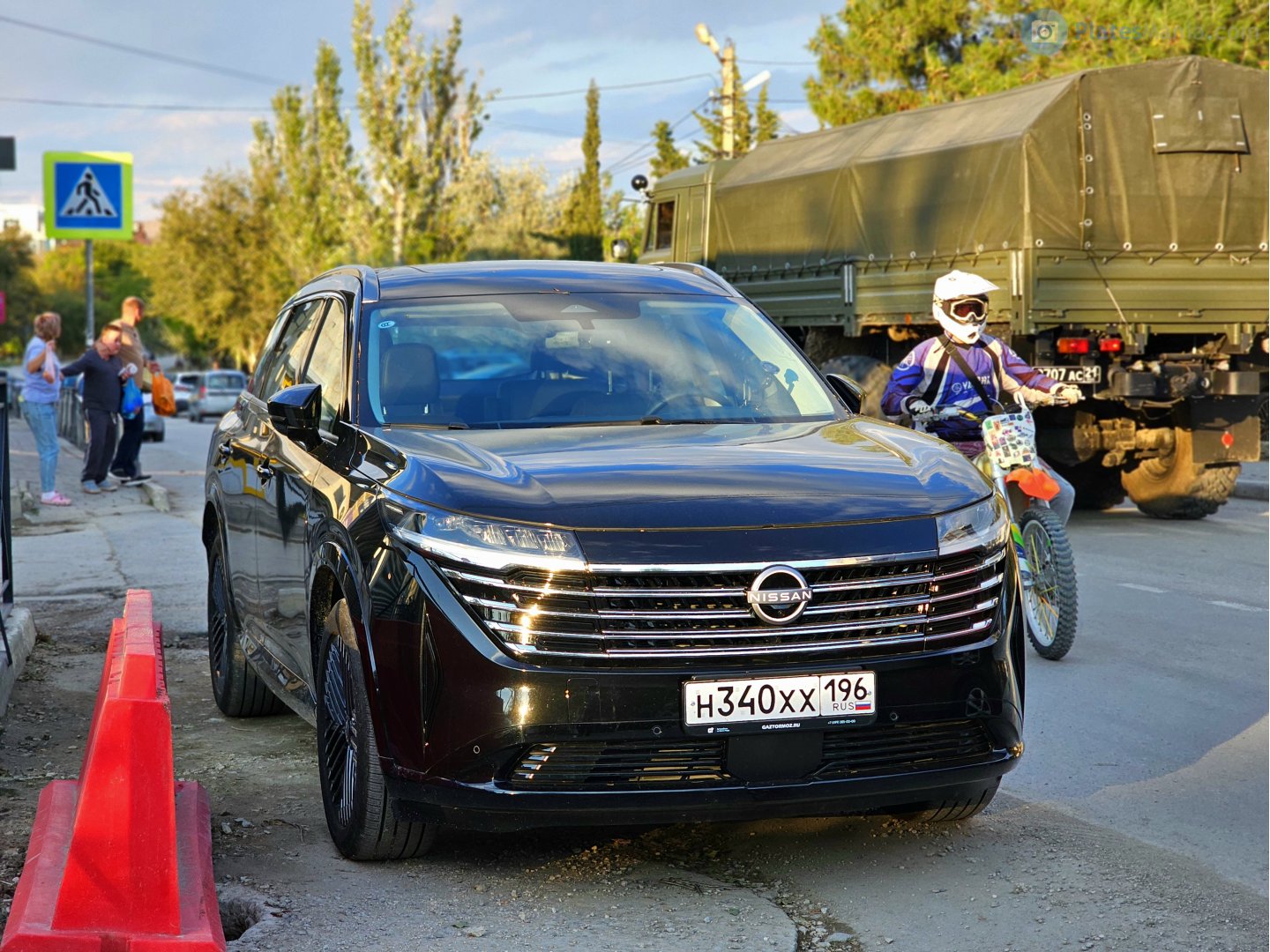 н 340 хх 196, Nissan Pathfinder 5th gen (R53; CN-market), facelift, 2023–