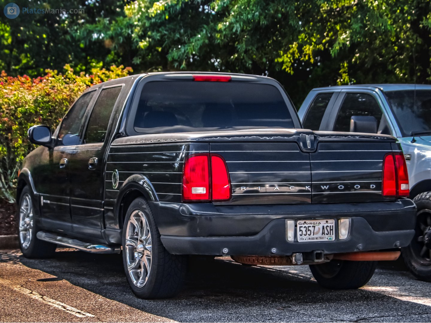 5357 ASH, Lincoln Blackwood 1st gen (P225), 2001–2002