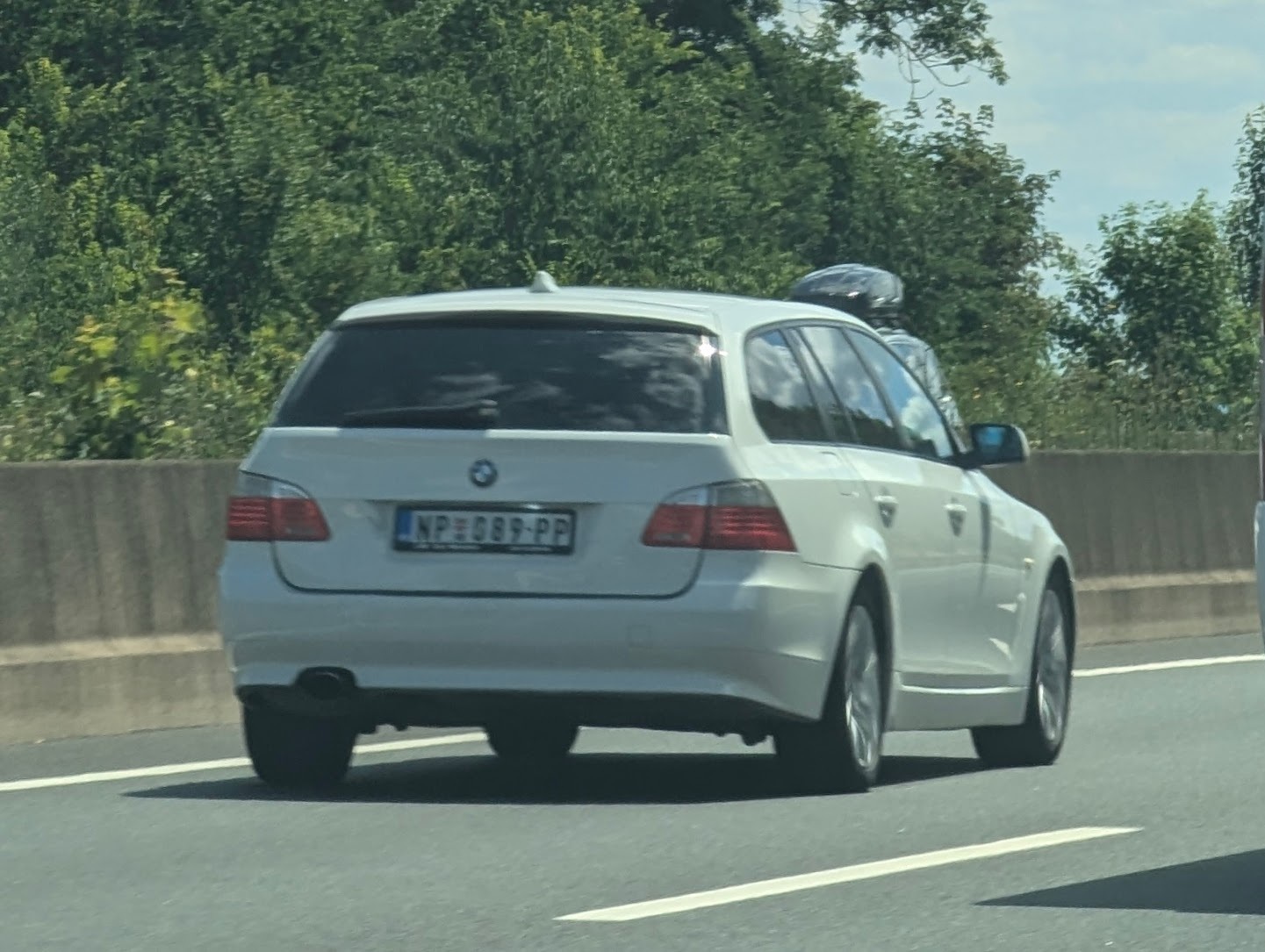 NP 089-PP, BMW 5 Series 5th gen Touring (E61), 2004–2010