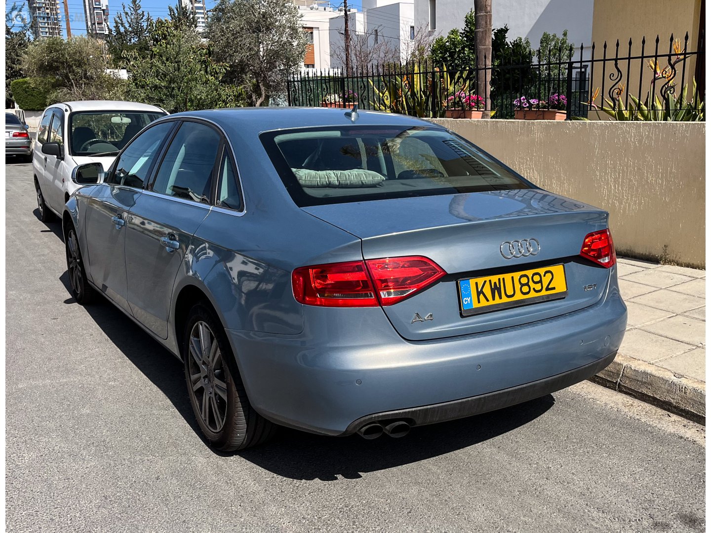 KWU 892, Audi A4 4th gen Sedan (B8/8K2), 2007–2012