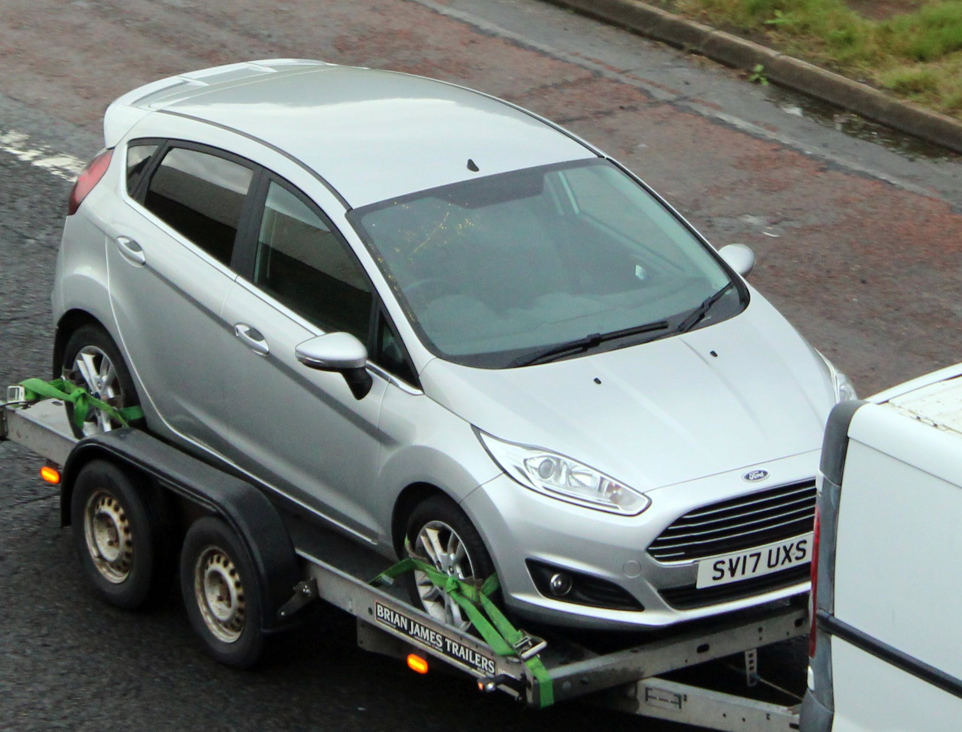 SV17UXS, Ford Fiesta 6th gen 5-door Hatch (B299; JA8), facelift, 2012–2019