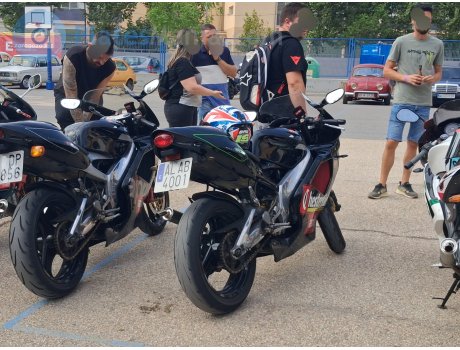 AL 4001 AB, Aprilia RS