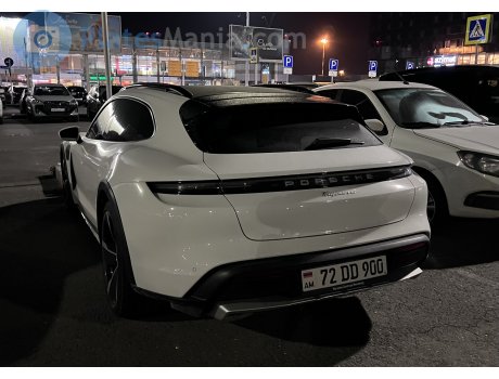 72 DD 900, Porsche Taycan