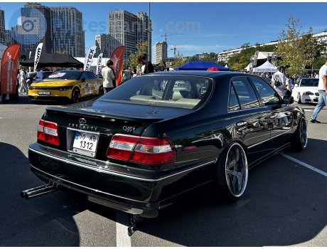 OO 1312 AB, Infiniti Q45