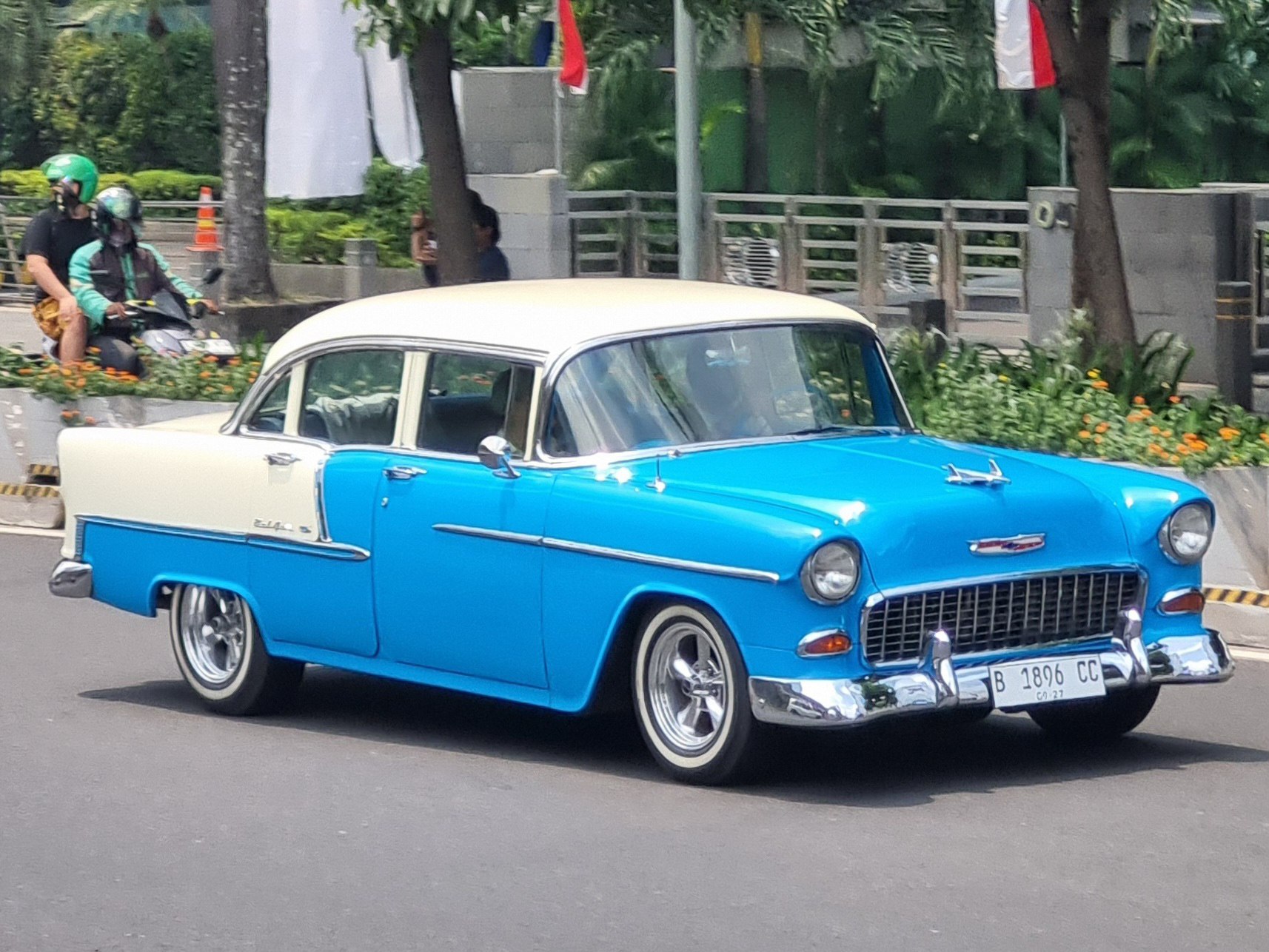 B 1896 CC, Chevrolet Bel Air 2nd gen 1955 2-door Sedan (2402; A-body), 1954–1955