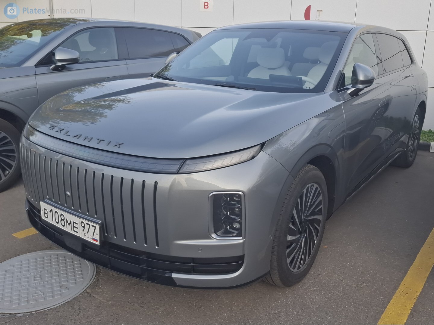 в 108 ме 977, Exlantix ET 