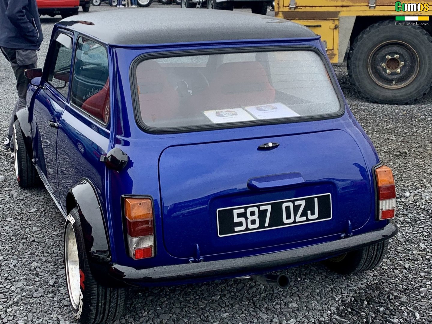 587OZJ, Leyland Mini 