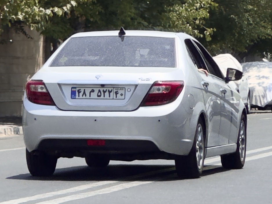 ۴۸م۵۲۲ ۴۰, Iran Khodro Dena 1st gen (NX7), 2011–