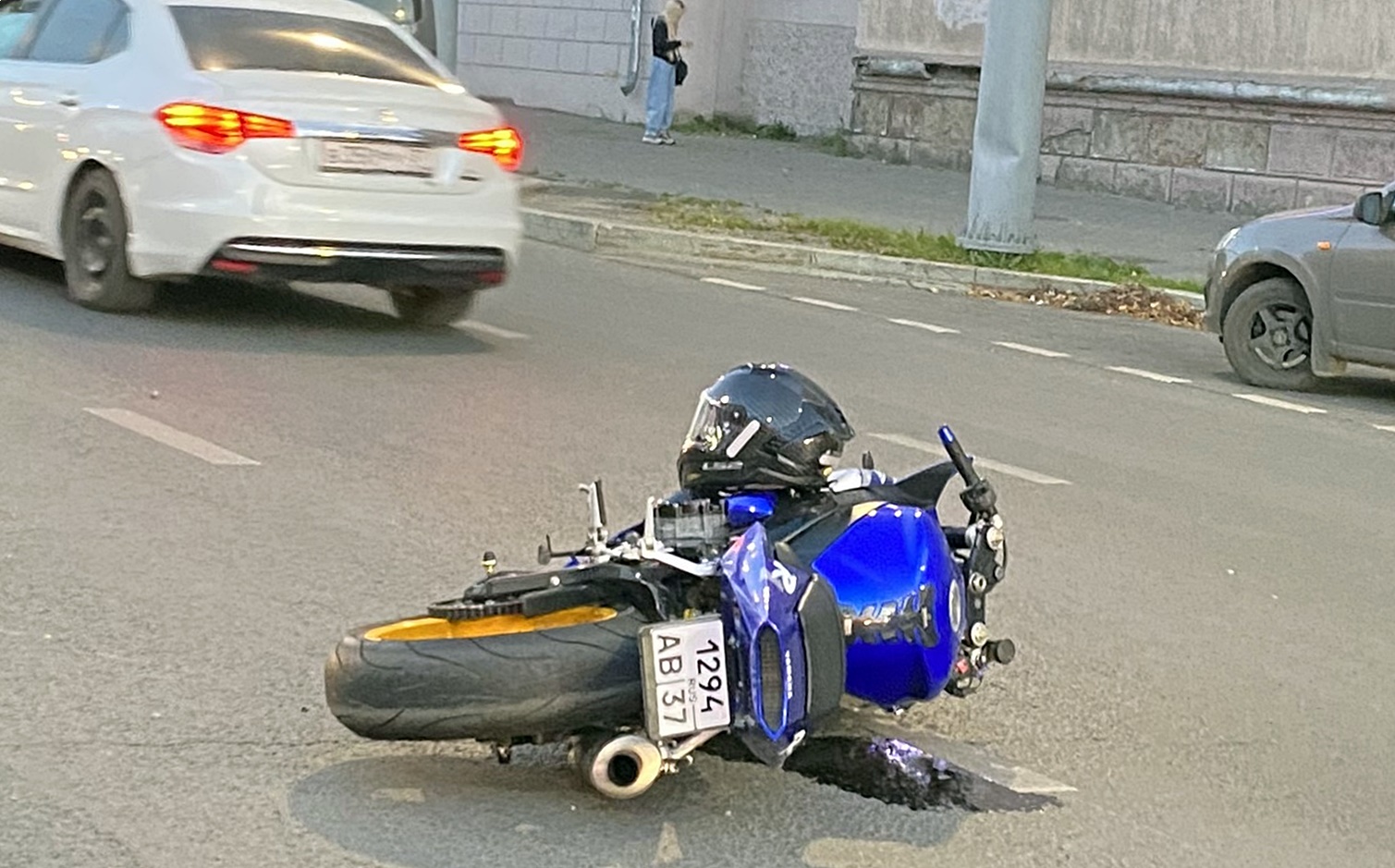 1294 ав 37, Yamaha YZF 3rd gen R1, 2002–2003