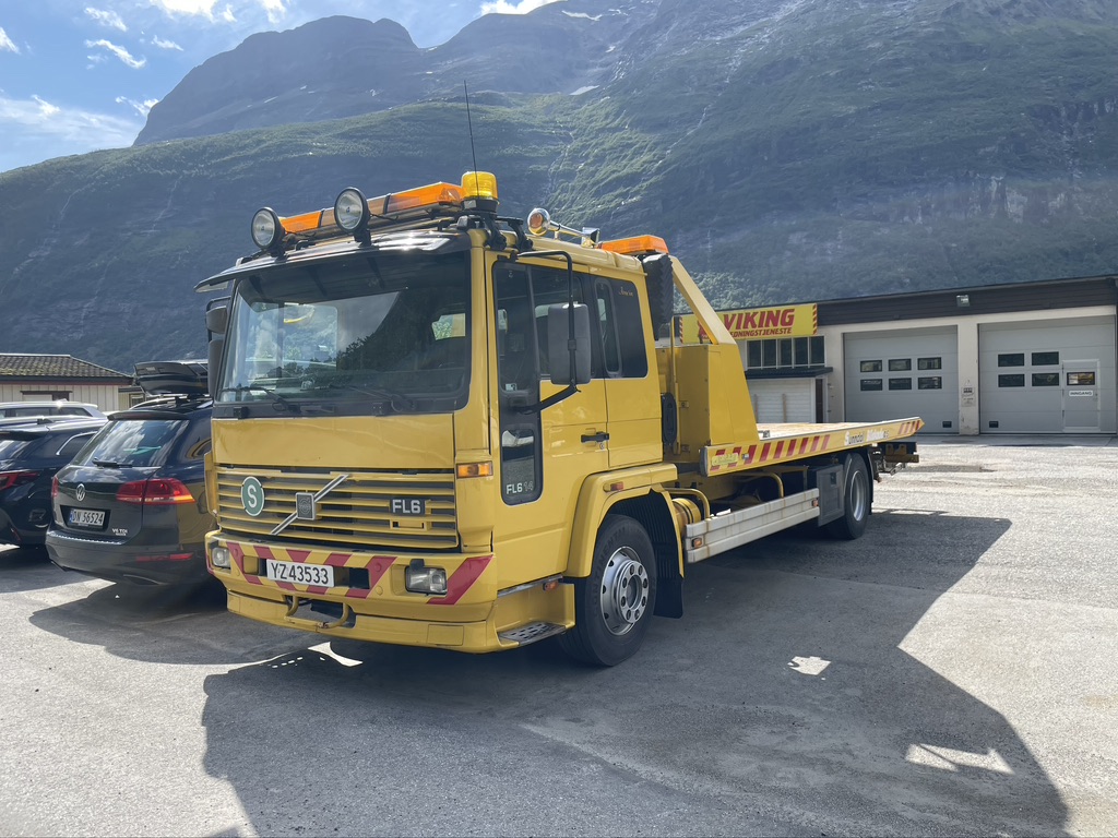 YZ 43533, Volvo FL 1st gen, facelift, 2000–2006