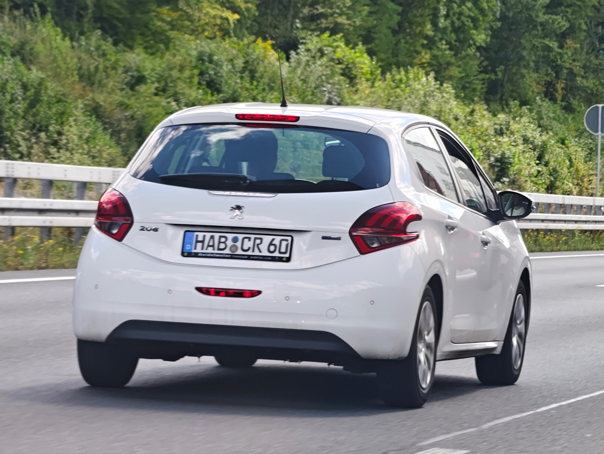 HAB CR 60, Peugeot 208 1st gen 5-door Hatch (A9), facelift, 2015–2020