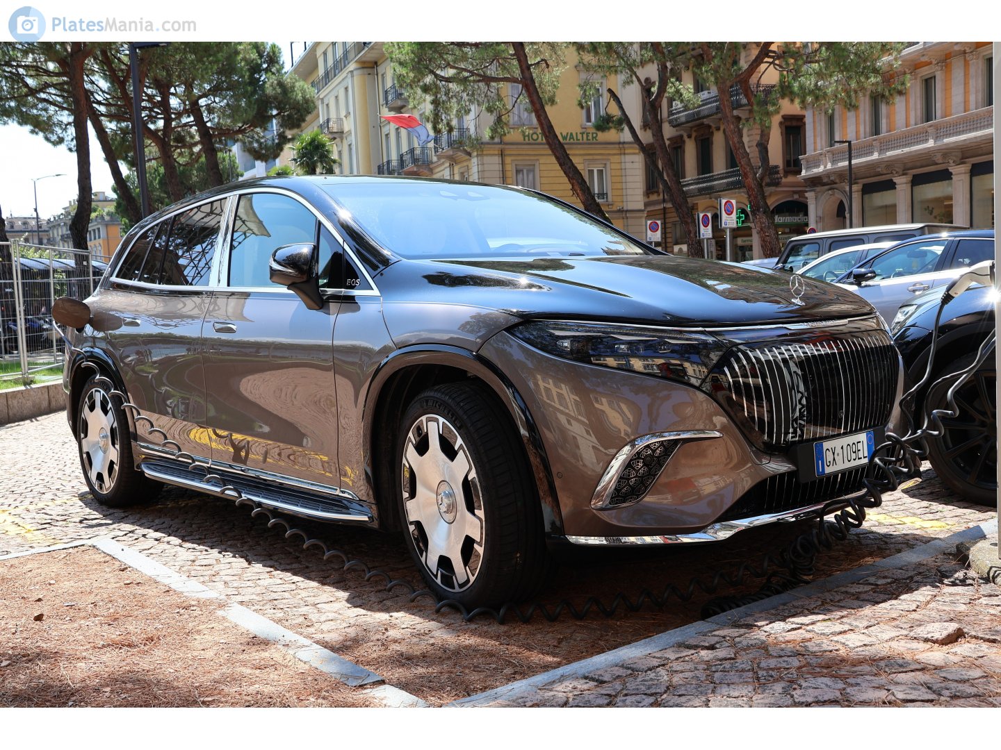 GX 109 EL, Mercedes-Benz EQS Maybach, 1st gen SUV (X296), 2023–