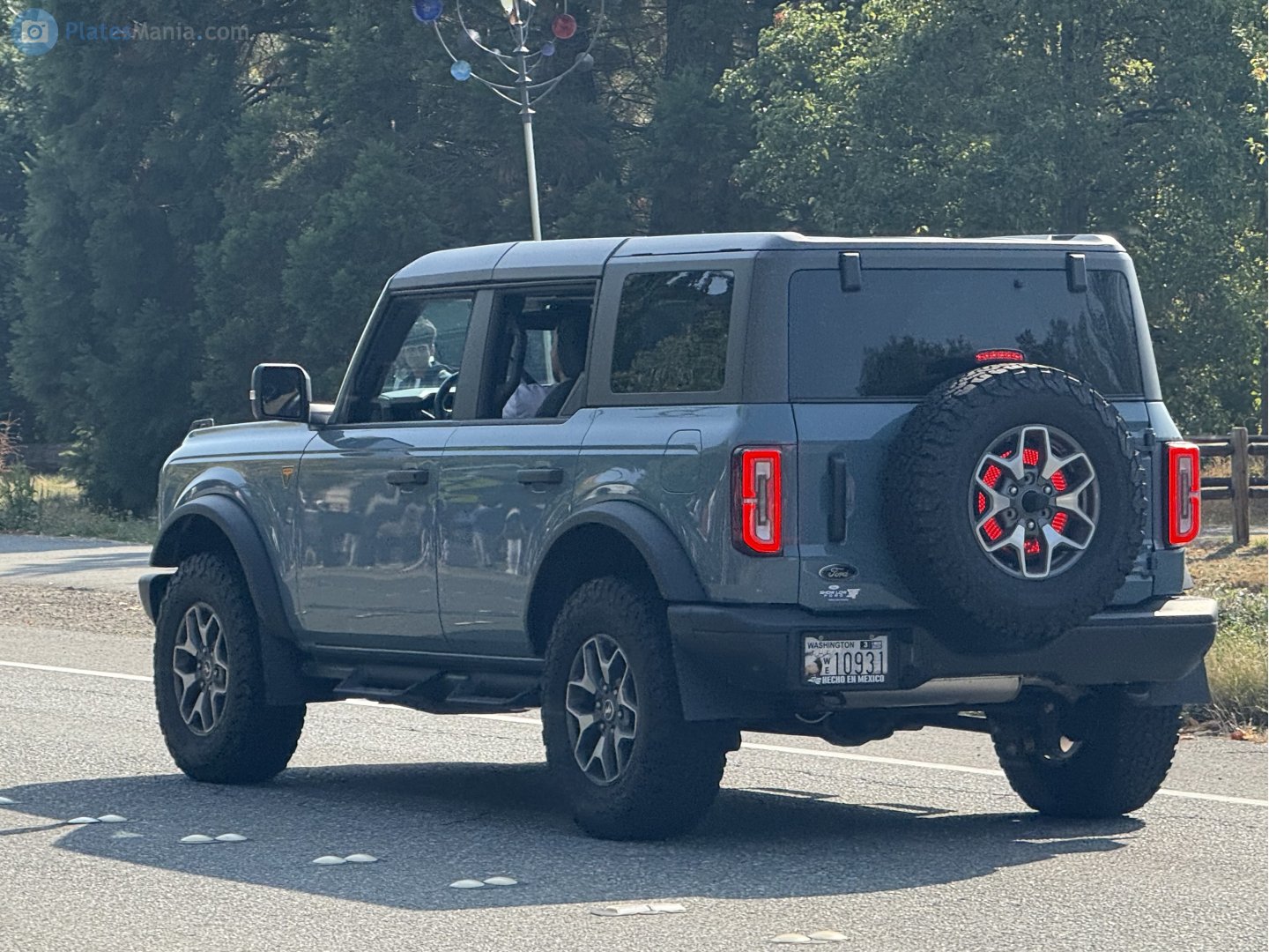 10931, Ford Bronco 6th gen 5-door SUV (U725), 2021–