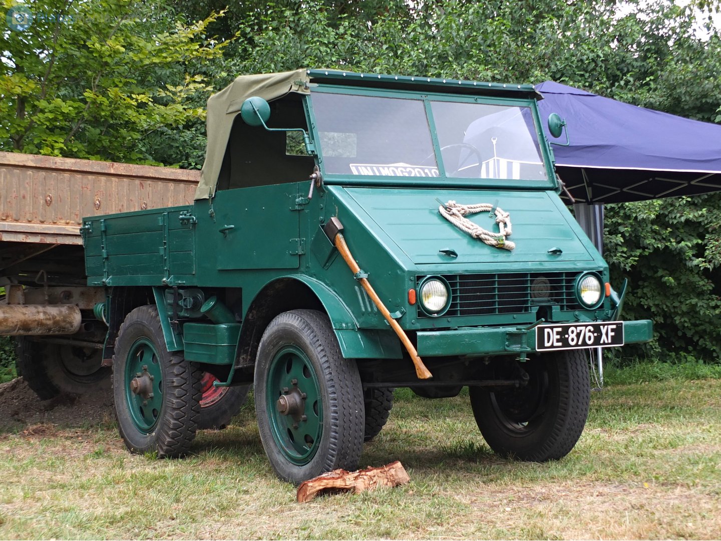 DE-876-XF, Mercedes-Benz Unimog 411, 1956–1974