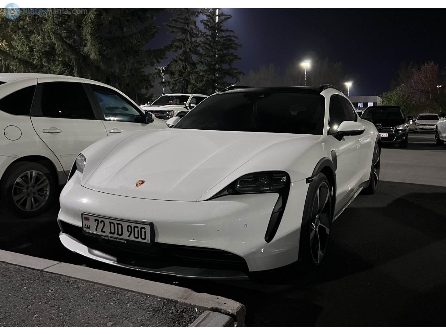 72 DD 900, Porsche Taycan 1st gen Sport Turismo (9J1), 2021–2024