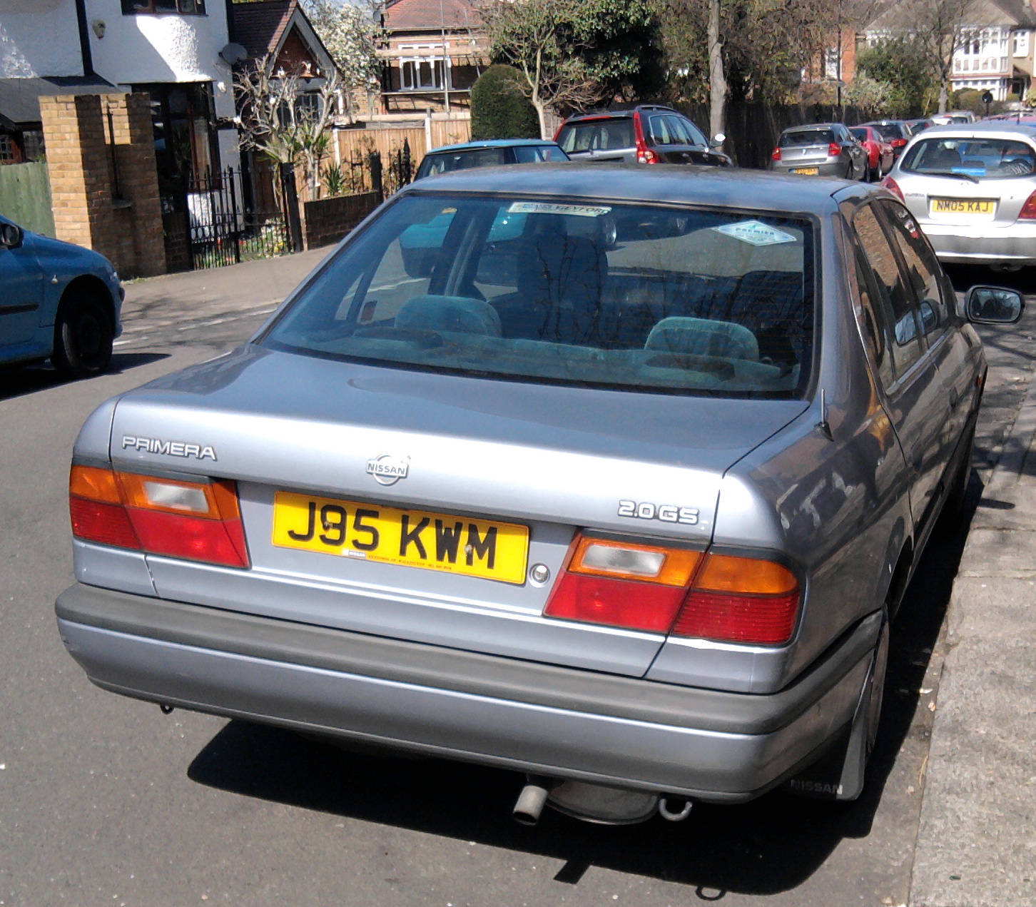 J95KWM, Nissan Primera 1st gen Sedan/Liftback (P10), 1990–1996