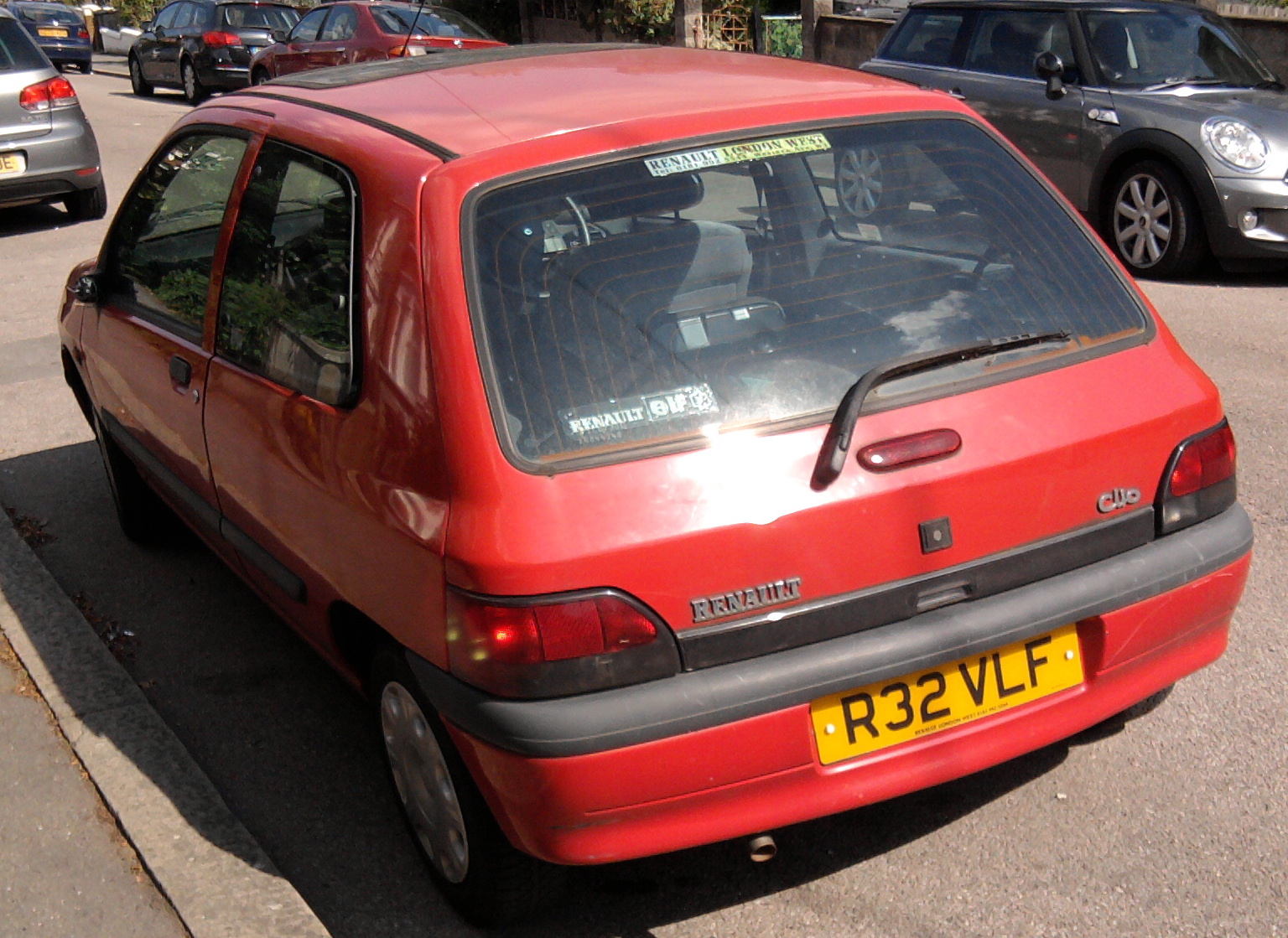 R32VLF, Renault Clio 1st gen 3-door Hatch (C57), facelift, 1996–1998