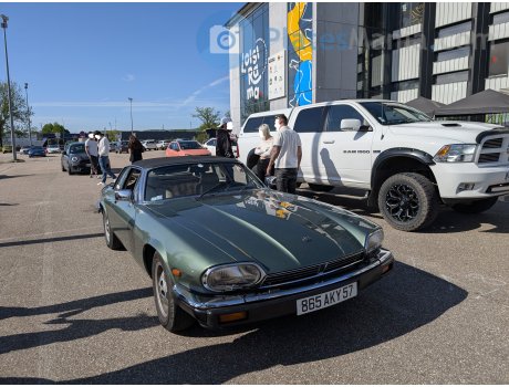 865 AKY 57, Jaguar XJS