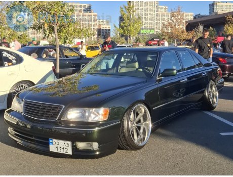 OO 1312 AB, Infiniti Q45