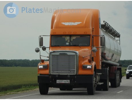 о237тк68, Freightliner FLD