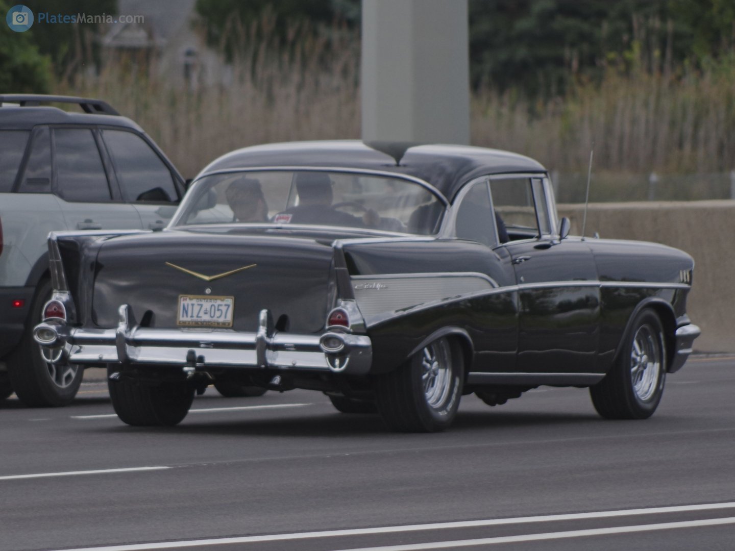 NIZ-057, Chevrolet Bel Air 2nd gen 1957 2-door Hardtop (2454; A-body), 2nd facelift, 1956–1957