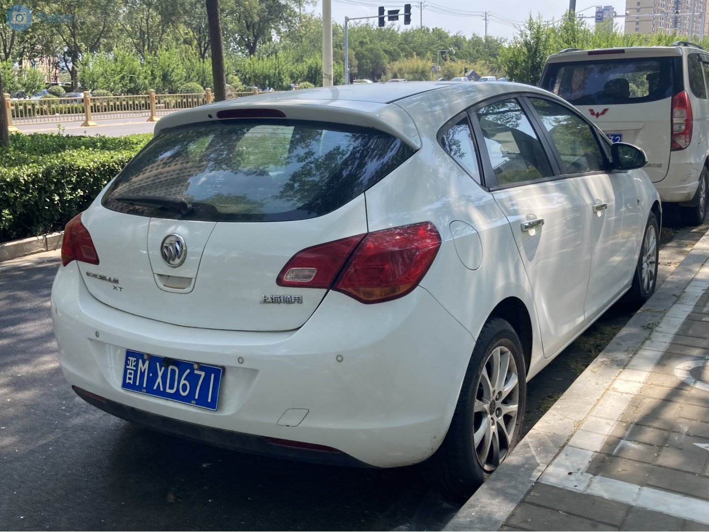 晋M·XD671, Buick Excelle 2nd gen XT Hatch (P10; CN-market), 2009–2015