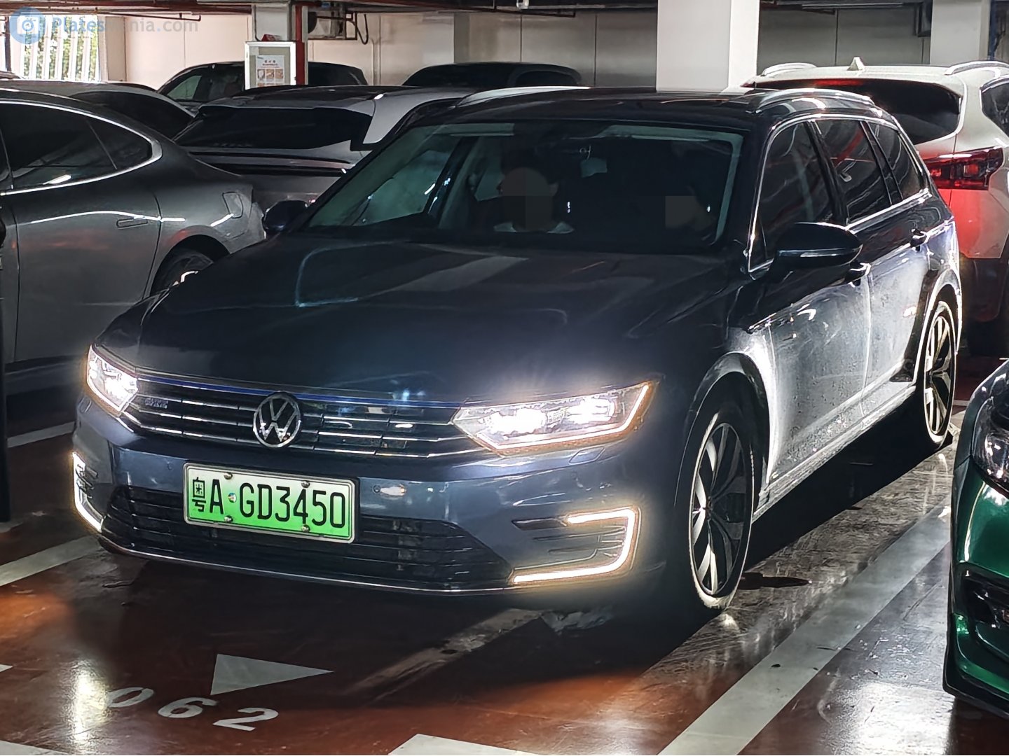 粤A·GD3450, Volkswagen Variant 3rd gen (B8; CN-market), 2016–  (Passat rebage)
