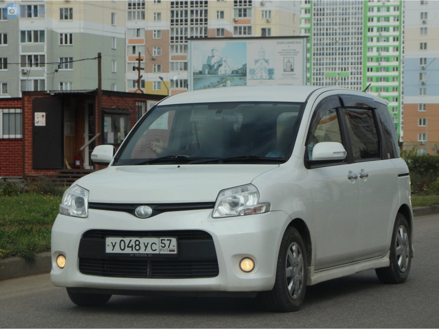 у 048 ус 57, Toyota Sienta 1st gen Dice (XP80), 2011–2015