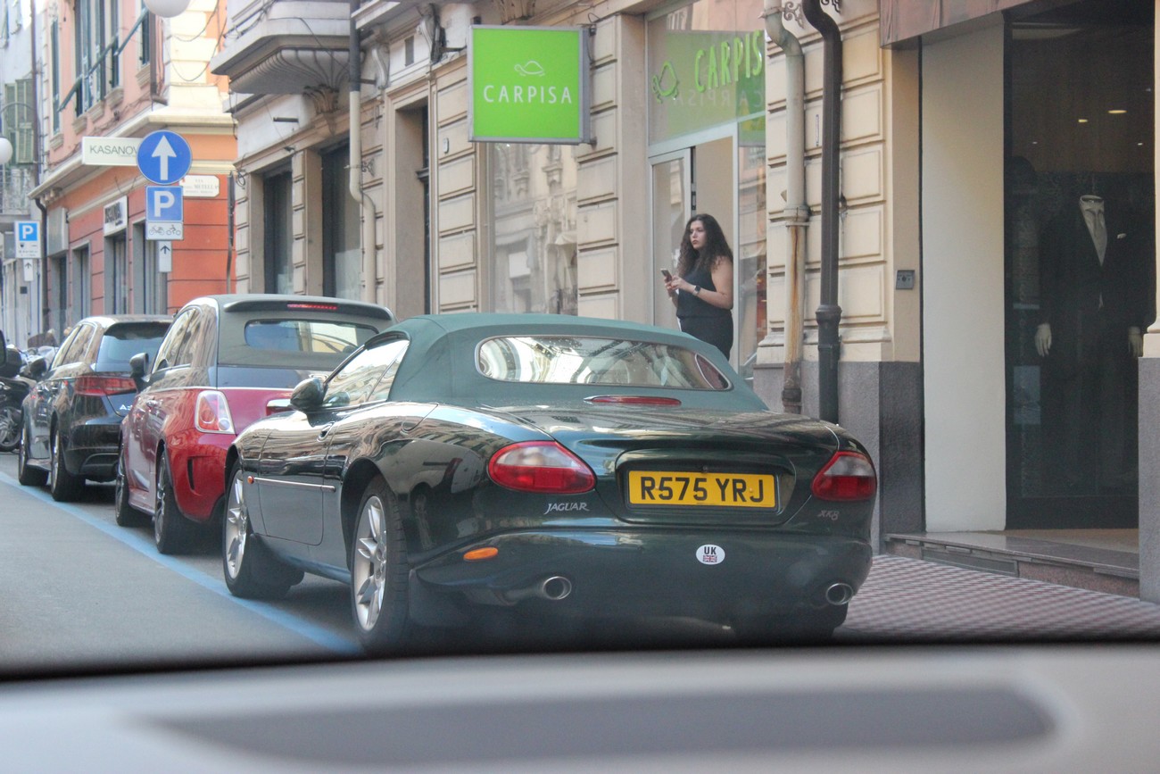 R575YRJ, Jaguar XK 1st gen Convertible (X100), 1996–2006