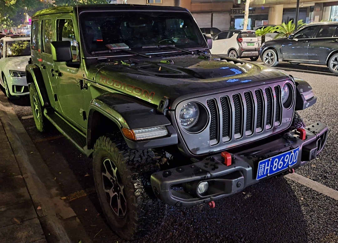 赣H·86900, Jeep Wrangler 4th gen 5-door SUV (JL), 2018–