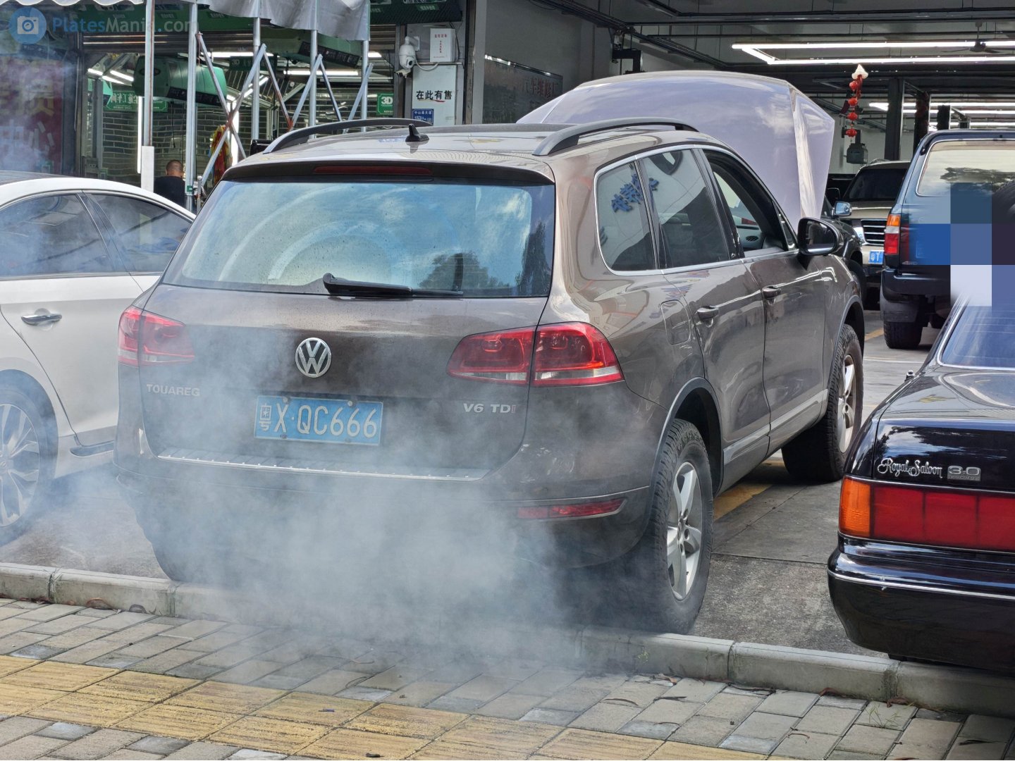 粤X·QC666, Volkswagen Touareg 2nd gen (7P), 2010–2018
