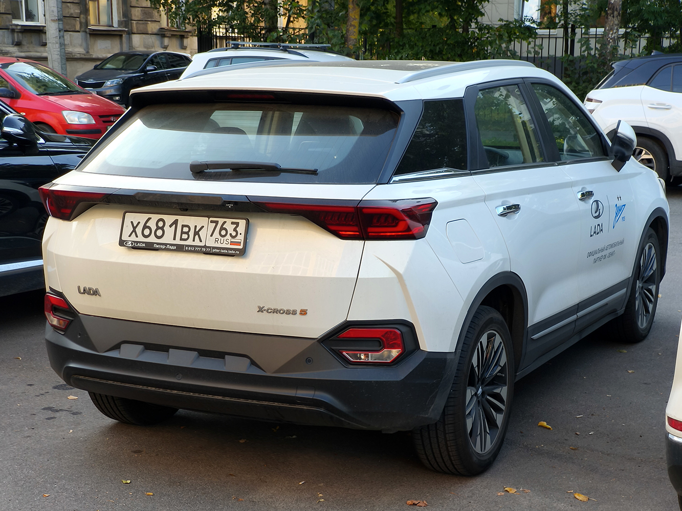 х 681 вк 763, Lada (VAZ) X-Cross 5 1st gen, 2023– (rebadged Bestune T77)