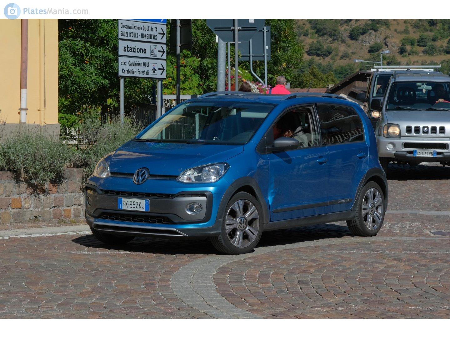 FK 952 KJ, Volkswagen up! 1st gen cross up! 5-door Hatch (AA), facelift, 2016–2019